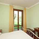 Hébergement de vacances Apartment In Monte Del Lago Near Lake Trasimeno Monte del Lago