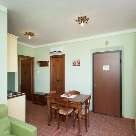 Apartment In Monte Del Lago Near Lake Trasimeno Monte del Lago