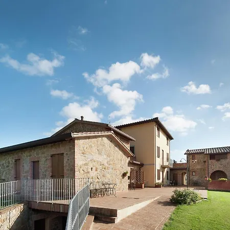 Apartment In Monte Del Lago Near Lake Trasimeno Hébergement de vacances *