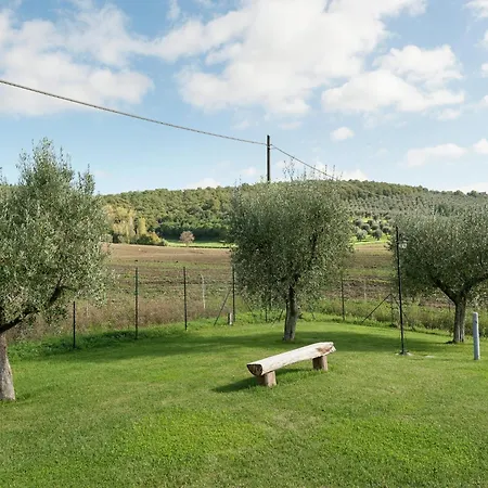 In Monte Del Near Trasimeno 別荘 *