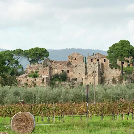 In Monte Del Near Trasimeno 別荘