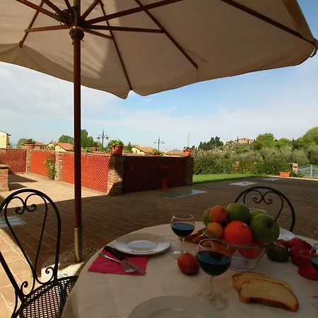 Apartment In Monte Del Lago Near Lake Trasimeno * Monte del Lago